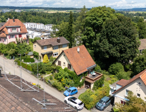 Zürich: 5 Zimmer EFH (freistehend)
